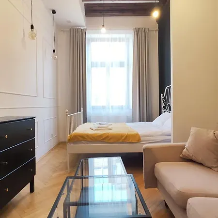 Floriańska 10 C-d By Homeprime Lägenhet Kraków